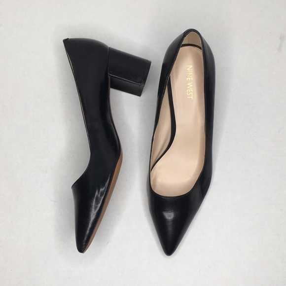 nine west ike pump